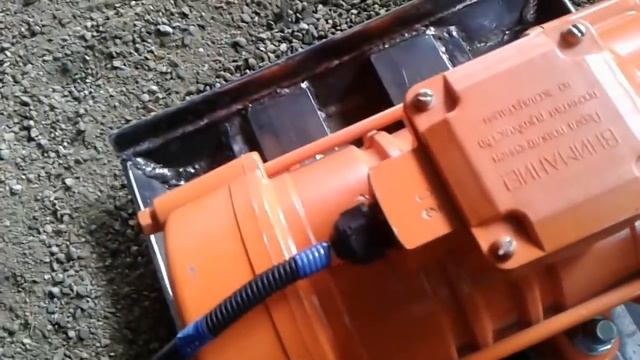 Изготовление виброплиты своими руками, пошагово, с ошибками и их решением.