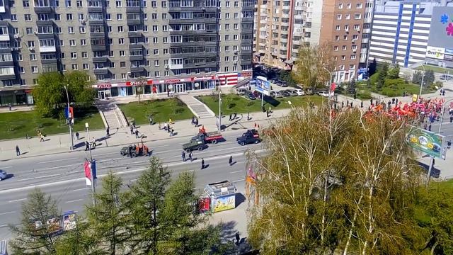 Русские любят толкать технику. Новосибирск смотреть онлайн