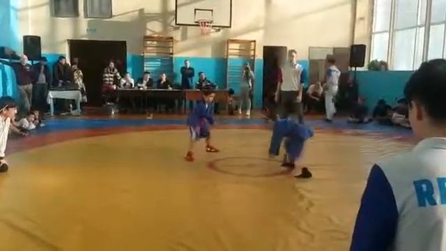 Соревнования по самбо.4 бой смотреть онлайн