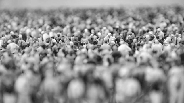 ЛЕТАТЬ ( Fly ) family comfy музыка: группа Русские " Ну и что" смотреть онлайн