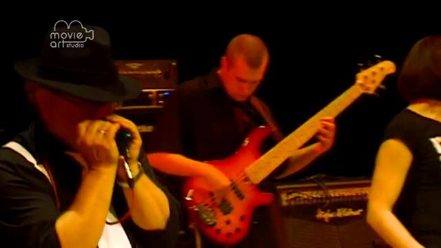 Mozesz isc swoja droga (You May Go your Way) - Blueszcz Band смотреть онлайн