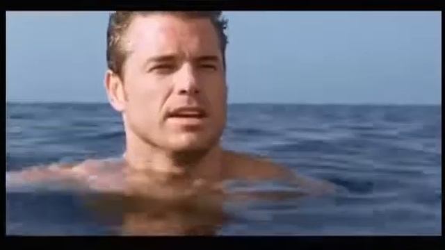 Решили искупаться и забыли спустить лестницу смотреть онлайн