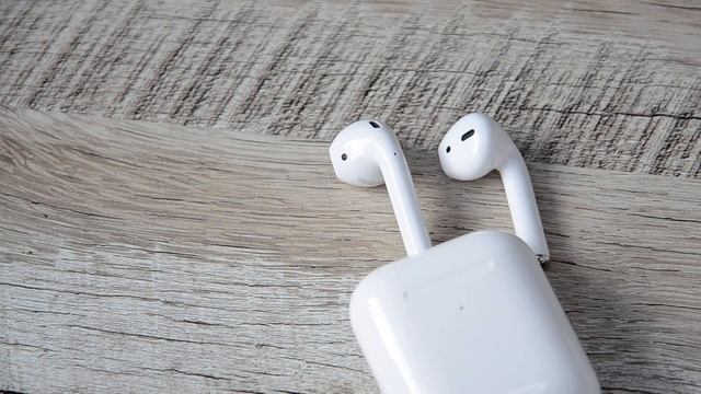 Проверка функции "Найти AirPods" смотреть онлайн