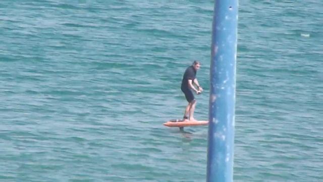 No wind, no waves, no problem for FoilDrive смотреть онлайн