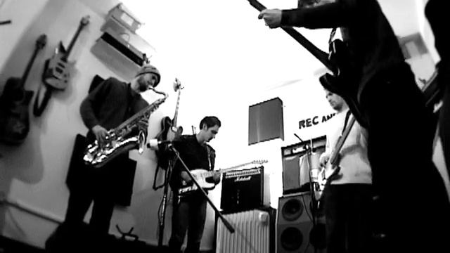 clever girl performing sleepyhead symphony смотреть онлайн