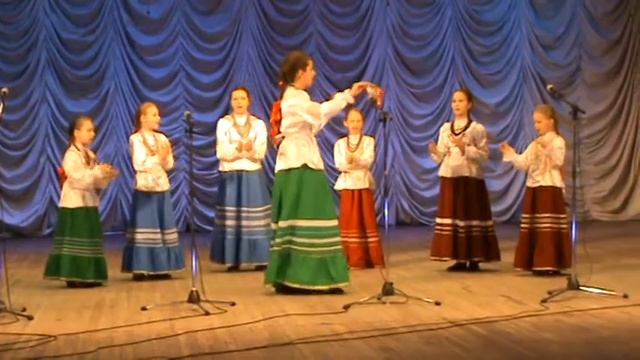 «Ой, чей у тебя, Иванушка, у руках платочек» - свадебная, с. Белая Глина Краснодарского края смотреть онлайн