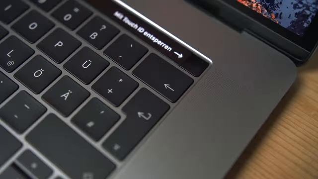 MacBook Pro 15' Mit Touch Bar Unboxing & Erster Eindruck!