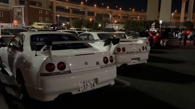 CENTER EXIT STRAIGHT PIPE SINGING IN TOKYO AT MIDNIGHT? Custom 1mm stainless steal tube. смотреть онлайн