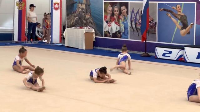 Художественная гимнастика Групповые упражнения 2016 смотреть онлайн