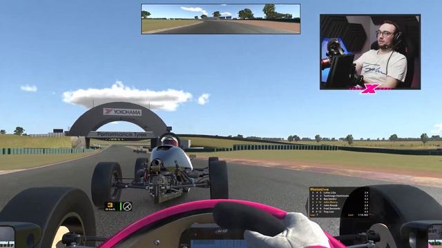Multiplayer Racing Review of 2023: iRacing смотреть онлайн