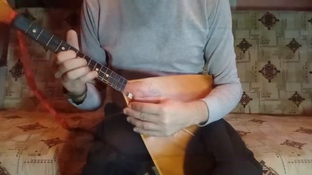 Музыкальное поздравление ко Дню Рождения (балалайка) смотреть онлайн