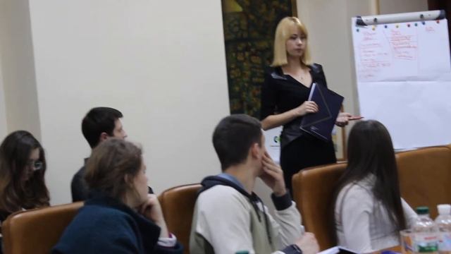 Школа будущего банкира, лекция 3 "Структура работы банка и способы заработка" смотреть онлайн