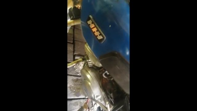 Иж планета 5 тюнинг 2000 х годов. Запуск после 5 лет простоя под открытом небом. смотреть онлайн