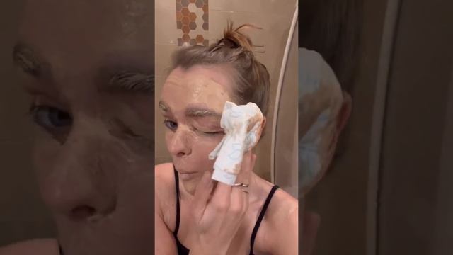 Умывание после экспериментов - самая сложная их часть ? смотреть онлайн