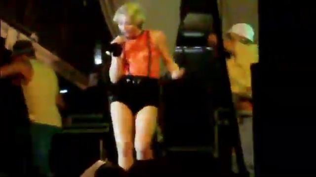 Soraya Arnelas En Guillade 2012