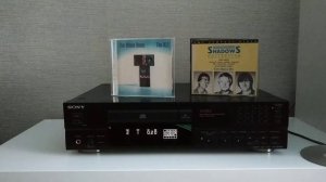 Sony CDP X229ES