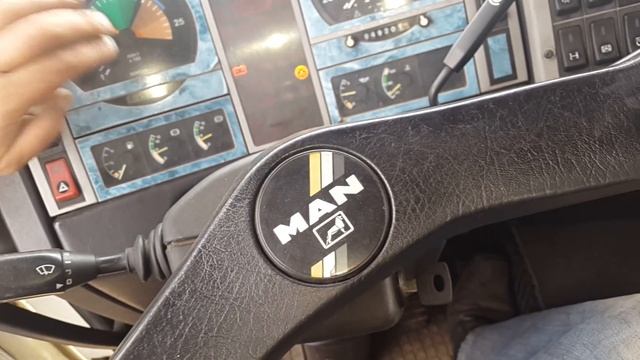 MAN панель приборов