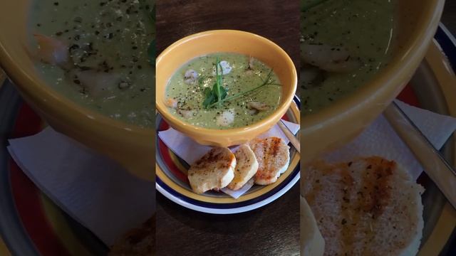 Крем-суп из брокколи с креветками в Пятигорске