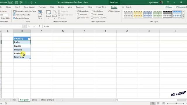 Stocks and Geography Data Types in Excel - Malayalam Tutorial смотреть онлайн
