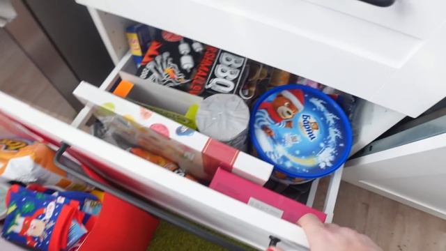 Vlogmas 28 УРАА МЕЧТА СБЫВАЕТСЯ! УКРАШАЕМ ДОМ ГИРЛЯНДАМИ КАК В СКАЗКЕ! смотреть онлайн