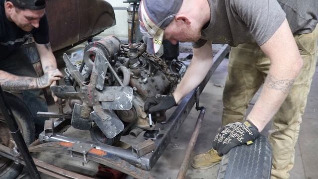 Simple Ford Flathead V8 Engine Mounts смотреть онлайн
