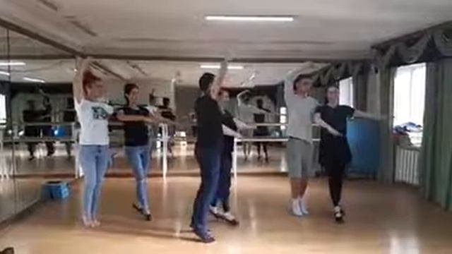 Сафранс, оздоровительный клуб смотреть онлайн