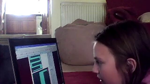 my cousin on the red dot game reaction смотреть онлайн