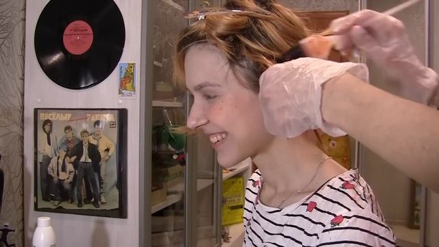 опять крашу волосы дома смотреть онлайн