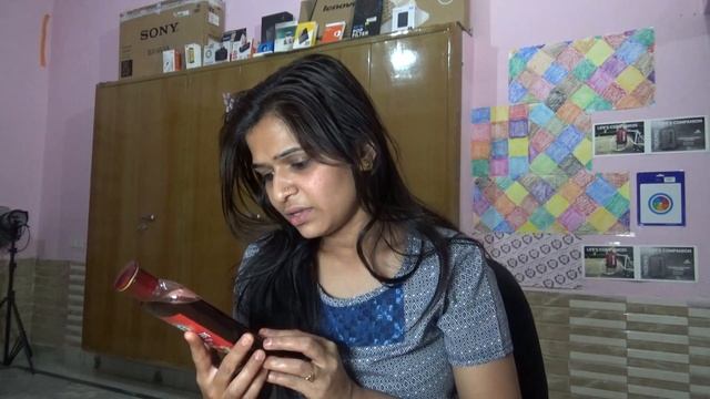 Himani Navratna Ayurvedic Hair Oil Hindi Review смотреть онлайн