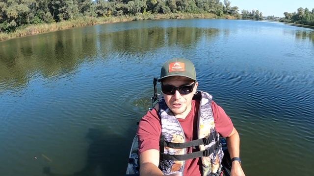 ЭЛЕКТРОМОТОР НА КАЯКЕ | Обзор моего электрокаяка. Покатушка.