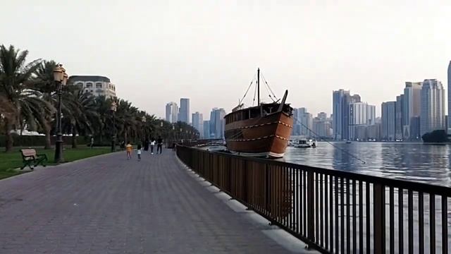 UAE BUHAIRA CORNICHE SHARJAH | AL MAJAZ WATERFRONT | Amazing place In UAE смотреть онлайн