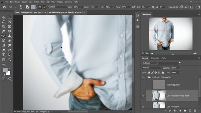 How to Flawlessly Iron Clothes in Photoshop! смотреть онлайн