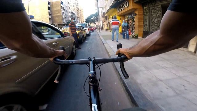 تجربة قيادة عجلة ب30ألف جنيه!؟هل تستحق السعر ☟full carbon bike смотреть онлайн