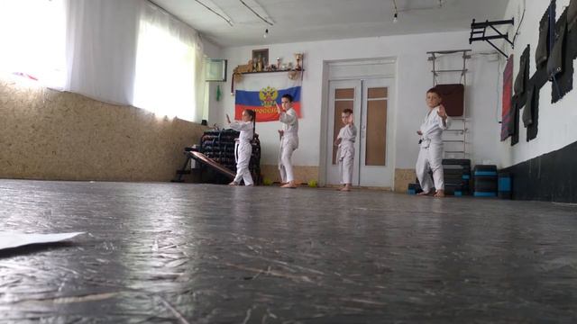Экзамен на жёлтый пояс смотреть онлайн