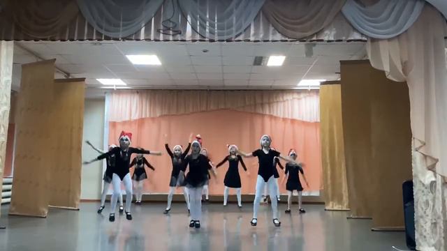 ТС "ШАГ" ПОЗДРАВЛЯЕТ С НОВЫМ ГОДОМ! смотреть онлайн