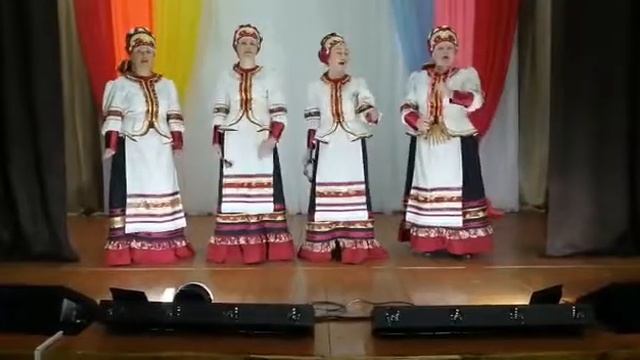 Разгуляй Я стояла на высокой на горе смотреть онлайн