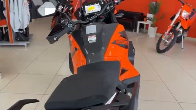 KTM 1290 Super Adventure S, 2021 смотреть онлайн
