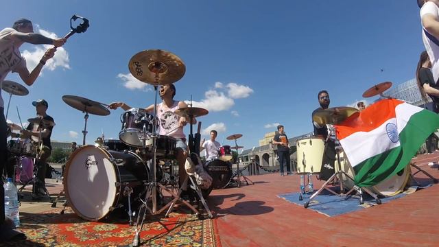 Scorpions- Rock You Like A Hirricane( Rocknmob 8) Smattdrum