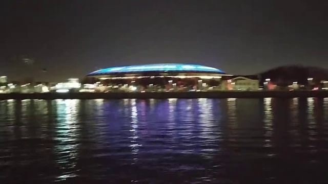 Ночная подсветка на Воробьевых горах. Москва/Night illumination on Vorobyovy Gory. Moscow смотреть онлайн