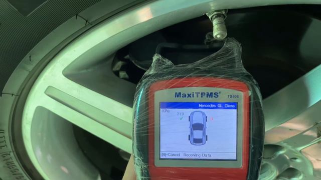 Replace And Program TPMS Sensor Mercedes-Benz GL450 X164