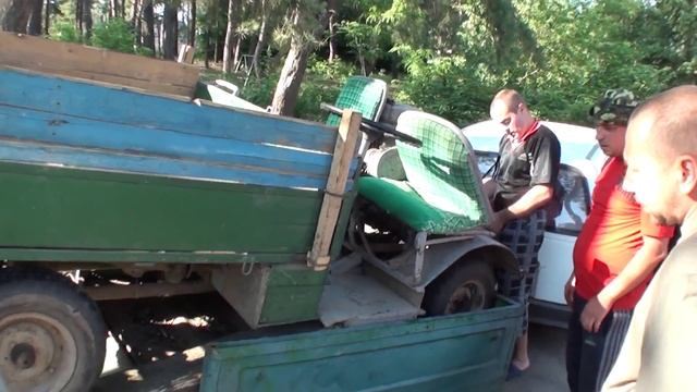Довелось поучаствовать в погрузке чудо аппарата))) смотреть онлайн