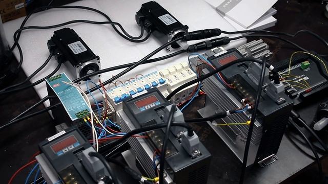 Обзор и подключение сервоприводов с простой настройкой. смотреть онлайн