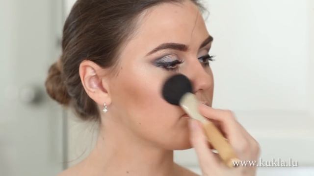 Прическа и макияж на выпускной Braided prom updo hair and make up tutorial смотреть онлайн