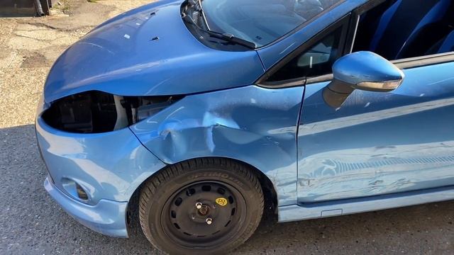 Bargain Ford Fiesta Zetec s salvage rebuild part 2 смотреть онлайн