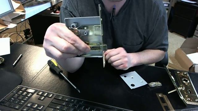 Ultra Hardware 44610 Old Time Mortise Lock - Skeleton Key Operated смотреть онлайн