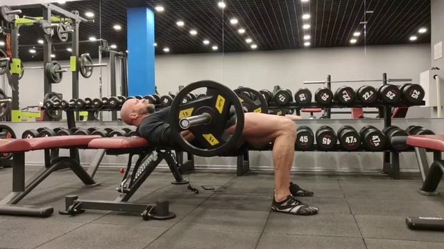 Ягодичный мостик смотреть онлайн