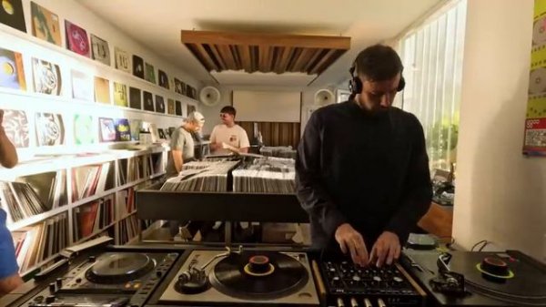 Christopher Ledger - Yoyaku instore session