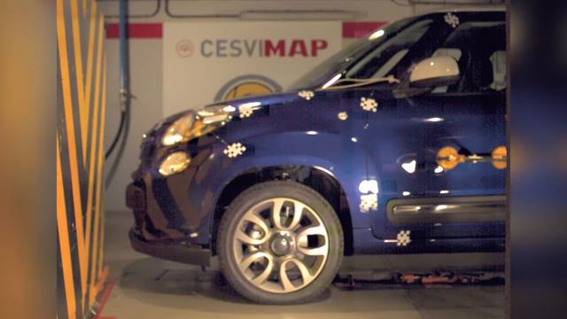 Crash Test Delantero Fiat 500L смотреть онлайн