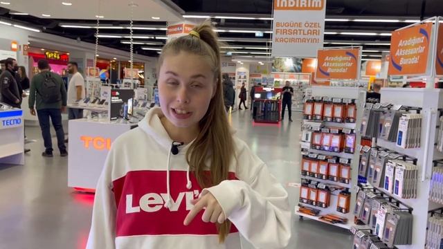 ЛУЧШИЙ ШОППИНГ В СТАМБУЛЕ - цены, обзор | Шоппинг в самом большом аэропорту мира смотреть онлайн