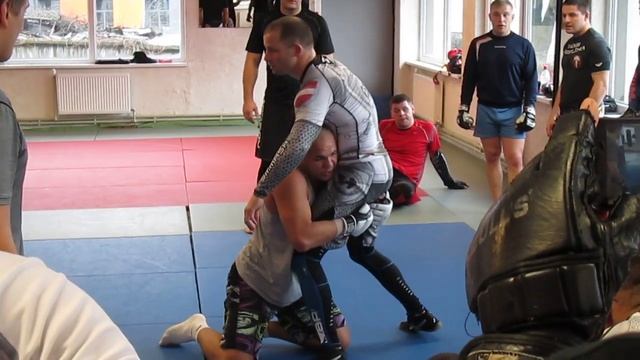 Техника борьбы ММА и бразильскому Джиу джицу